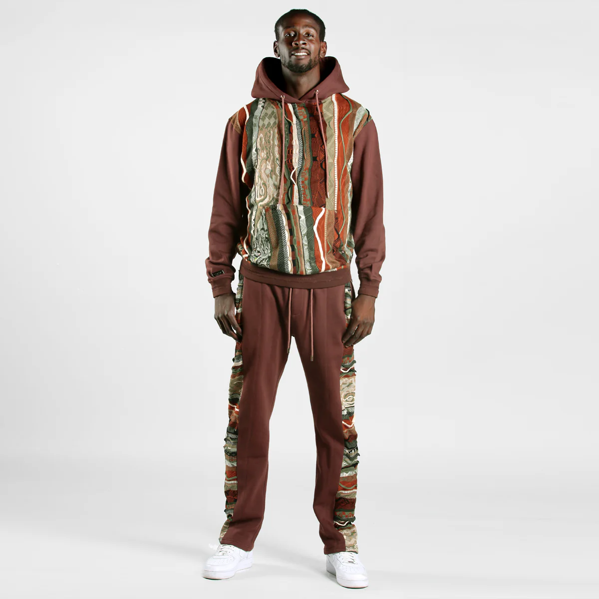 COOGI Sweater Pieced Fleece Jogger - Brown - Image 3