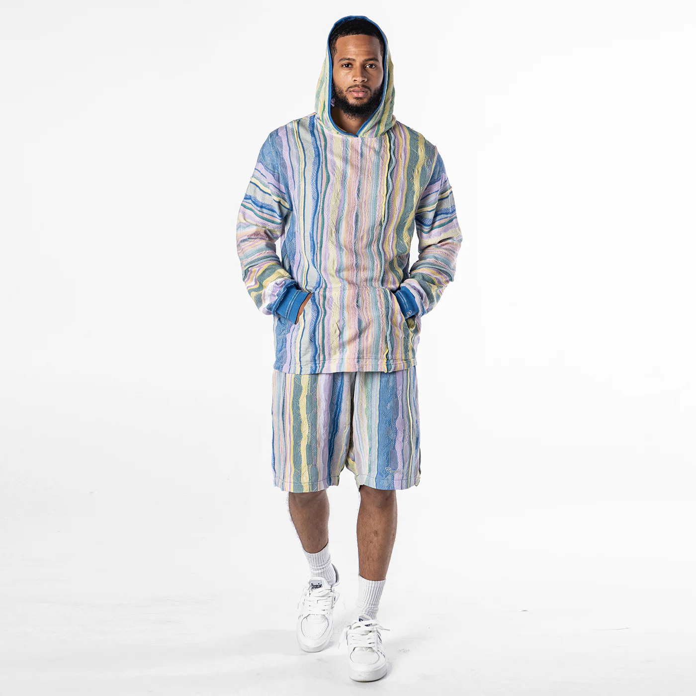 New - COOGI Light Weight Sweater Knit Hoody in Pink and Blue - Image 7
