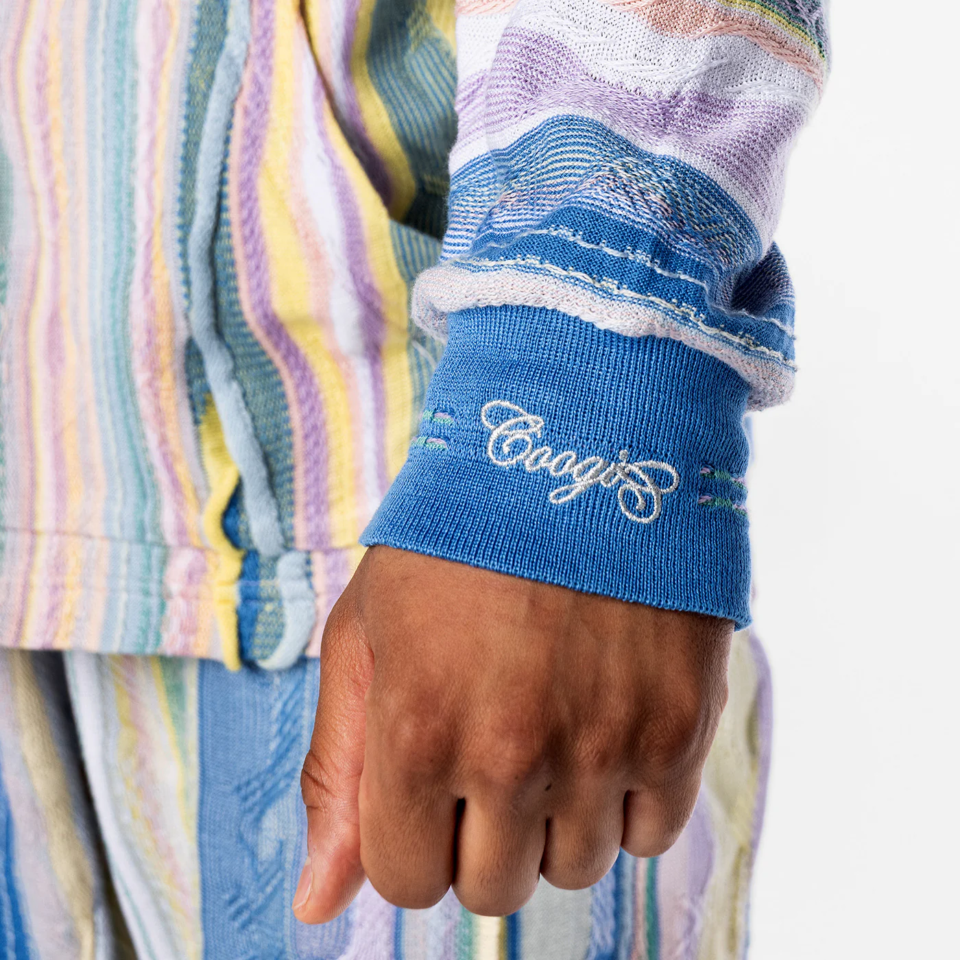 New - COOGI Light Weight Sweater Knit Hoody in Pink and Blue - Image 9