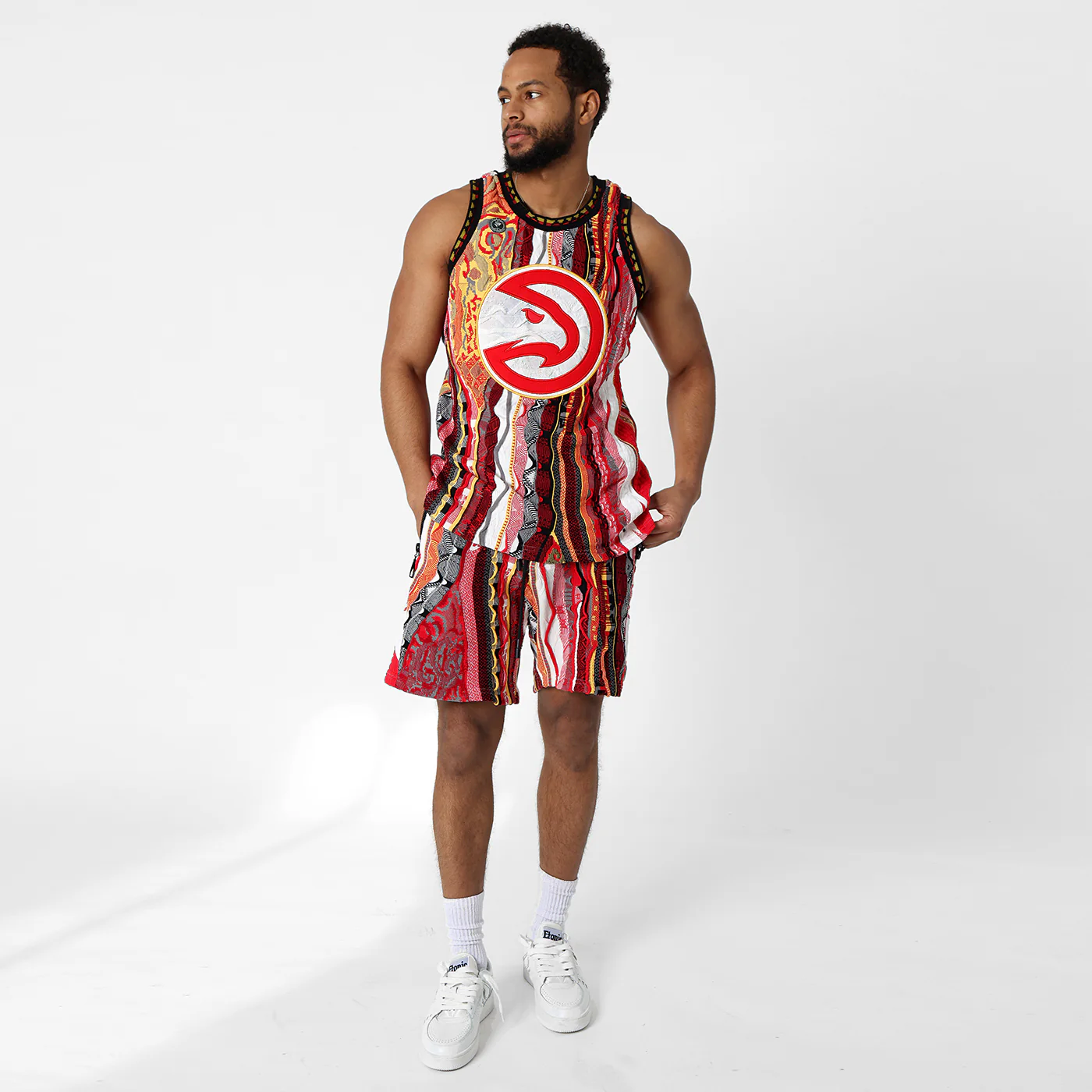 New - COOGI X NBA X Protege - Atlanta Hawks Sweater Vest - Image 4